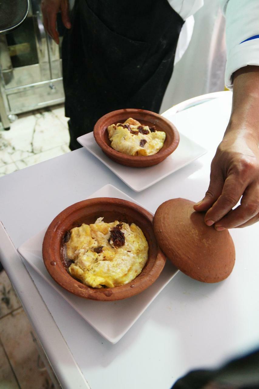 Riad Dar Merzouga Hammam&Jacuzzi Marrakesh Esterno foto