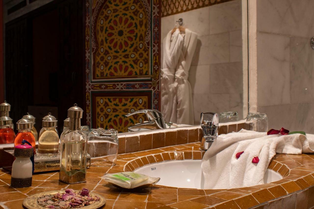 Riad Dar Merzouga Hammam&Jacuzzi Marrakesh Esterno foto