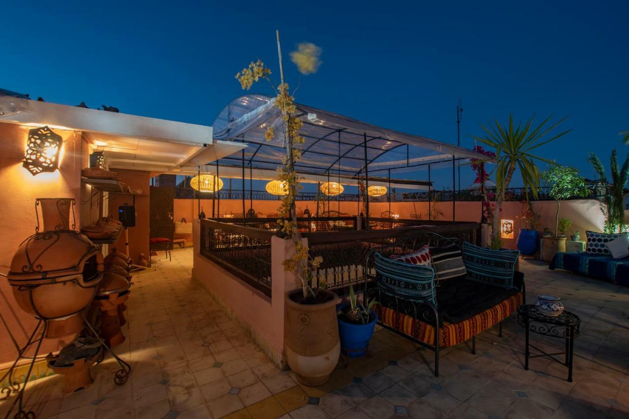 Riad Dar Merzouga Hammam&Jacuzzi Marrakesh Esterno foto