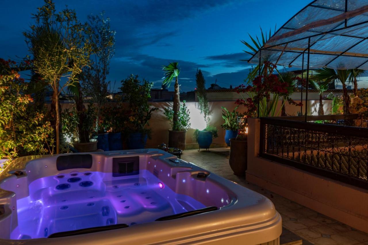 Riad Dar Merzouga Hammam&Jacuzzi Marrakesh Esterno foto